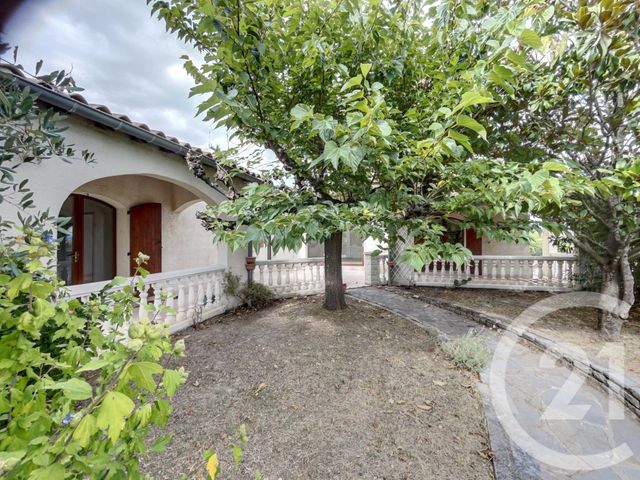 Maison &agrave; louer - 4 pi&egrave;ces - 141,80 m2 - St Christol Les Ales - 30 - LANGUEDOC-ROUSSILLON