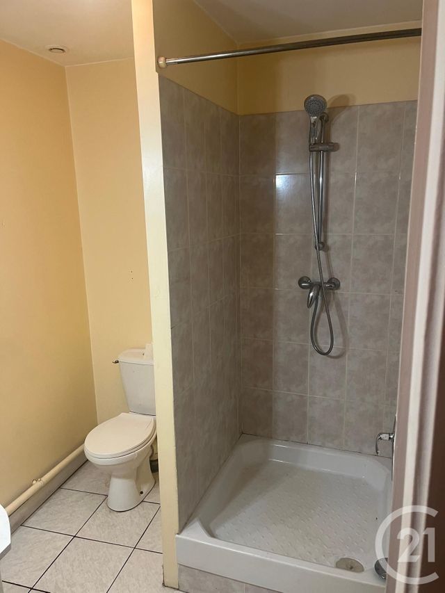 Appartement Studio &agrave; louer - 1 pi&egrave;ce - 25,70 m2 - Sommieres - 30 - LANGUEDOC-ROUSSILLON