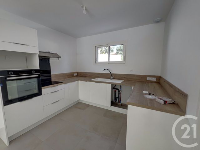 Maison &agrave; louer - 4 pi&egrave;ces - 104,78 m2 - Quissac - 30 - LANGUEDOC-ROUSSILLON
