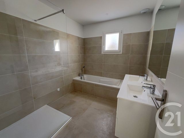 Maison &agrave; louer - 4 pi&egrave;ces - 104,78 m2 - Quissac - 30 - LANGUEDOC-ROUSSILLON