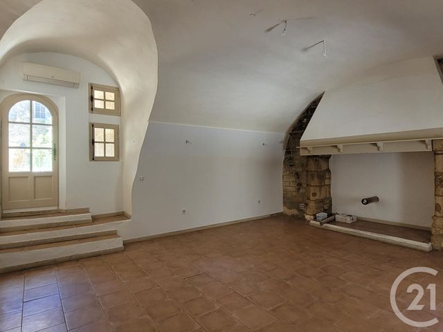 Appartement F2 &agrave; louer - 2 pi&egrave;ces - 81 m2 - Montpezat - 30 - LANGUEDOC-ROUSSILLON
