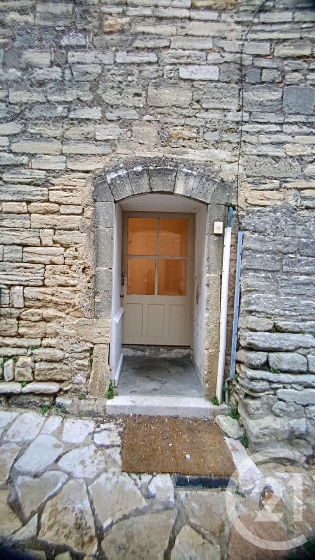 Appartement F2 &agrave; louer - 2 pi&egrave;ces - 81 m2 - Montpezat - 30 - LANGUEDOC-ROUSSILLON