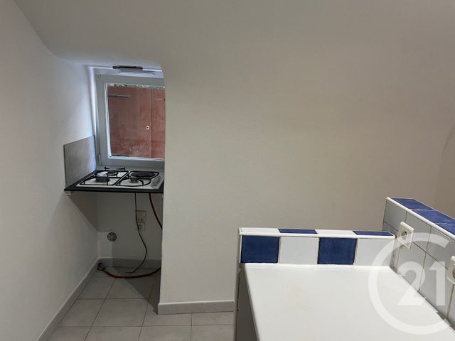 Appartement F1 bis &agrave; louer - 2 pi&egrave;ces - 45 m2 - Quissac - 30 - LANGUEDOC-ROUSSILLON