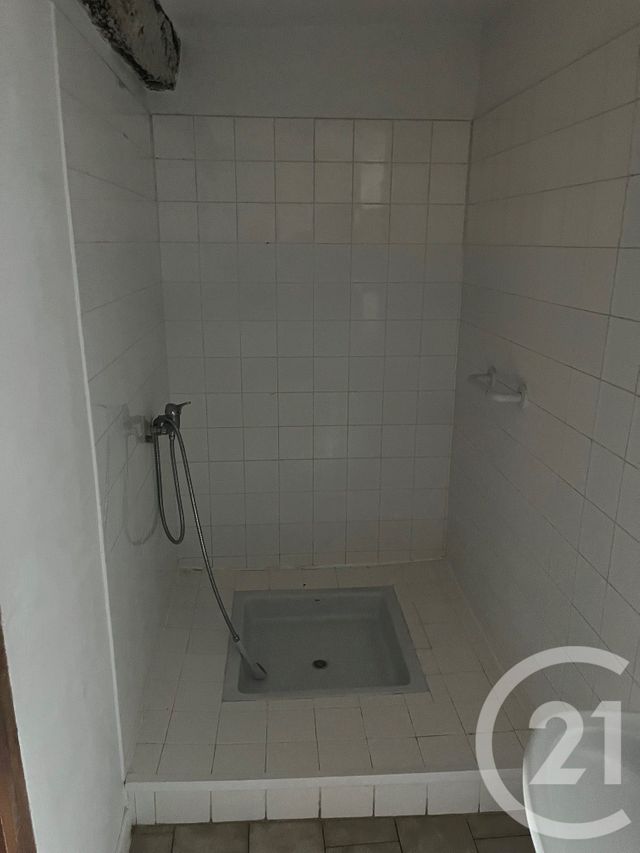 Maison &agrave; louer - 3 pi&egrave;ces - 57,15 m2 - Crespian - 30 - LANGUEDOC-ROUSSILLON