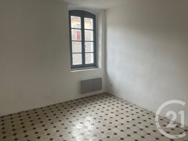 Appartement F3 &agrave; louer - 3 pi&egrave;ces - 63,50 m2 - Sommieres - 30 - LANGUEDOC-ROUSSILLON