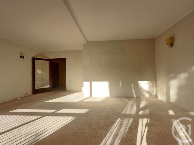 Appartement F4 à vendre - 4 pièces - 71,24 m2 - La Celle St Cloud - 78 - ILE-DE-FRANCE