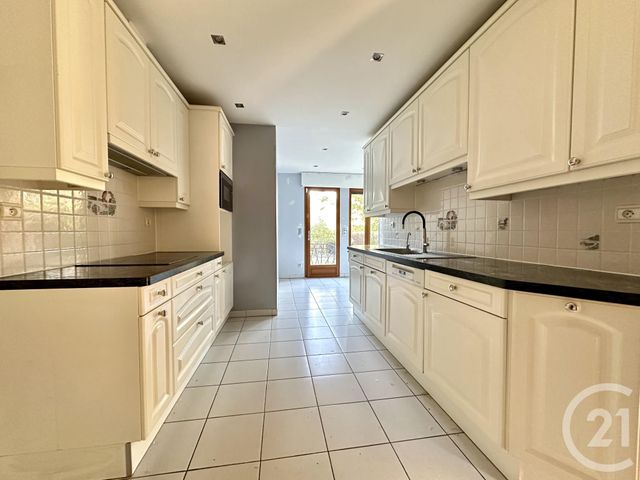 Maison à vendre - 6 pièces - 168,53 m2 - La Celle St Cloud - 78 - ILE-DE-FRANCE