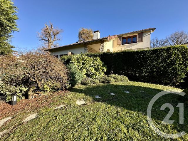 Maison à vendre - 6 pièces - 168,53 m2 - La Celle St Cloud - 78 - ILE-DE-FRANCE