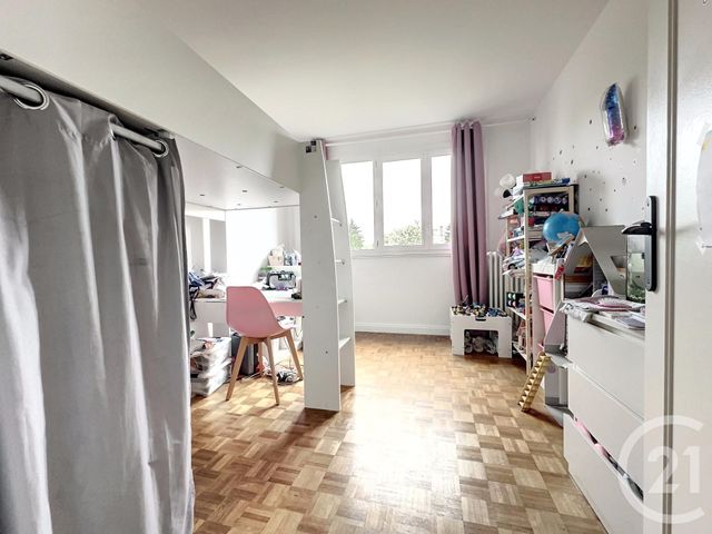 Appartement F5 à vendre - 5 pièces - 88,79 m2 - La Celle St Cloud - 78 - ILE-DE-FRANCE