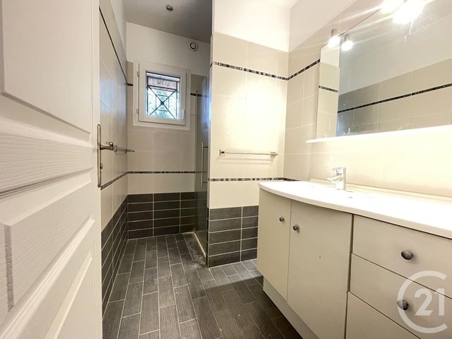 Maison &agrave; louer - 6 pi&egrave;ces - 160 m2 - Mareil Marly - 78 - ILE-DE-FRANCE