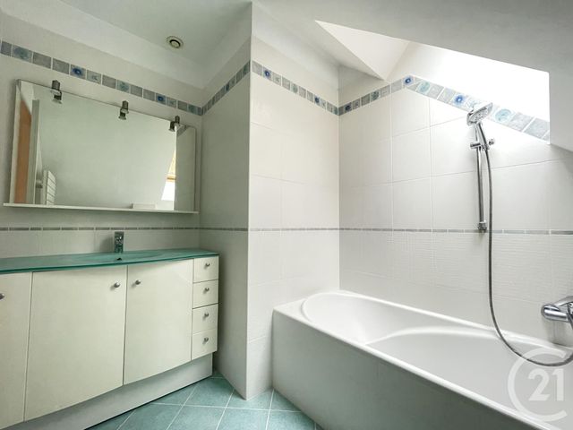 Maison &agrave; louer - 6 pi&egrave;ces - 160 m2 - Mareil Marly - 78 - ILE-DE-FRANCE