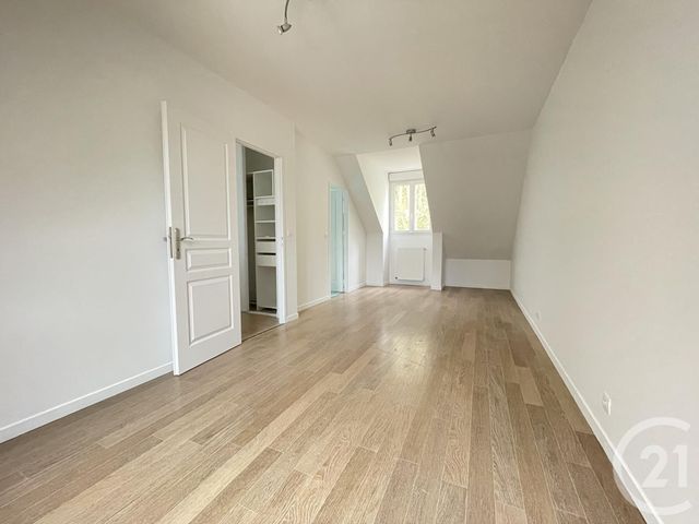 Maison &agrave; louer - 6 pi&egrave;ces - 160 m2 - Mareil Marly - 78 - ILE-DE-FRANCE