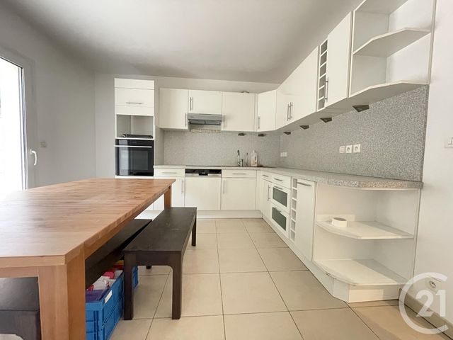 Maison &agrave; louer - 6 pi&egrave;ces - 160 m2 - Mareil Marly - 78 - ILE-DE-FRANCE