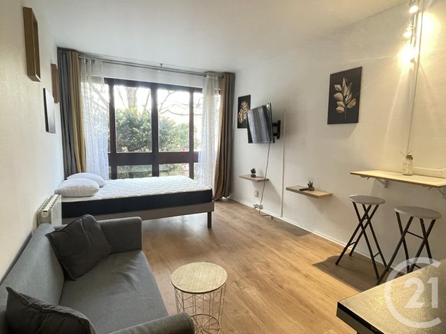 Appartement F1 &agrave; louer - 1 pi&egrave;ce - 21 m2 - La Celle St Cloud - 78 - ILE-DE-FRANCE