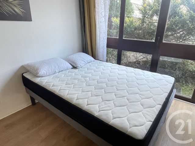 Appartement F1 &agrave; louer - 1 pi&egrave;ce - 21 m2 - La Celle St Cloud - 78 - ILE-DE-FRANCE