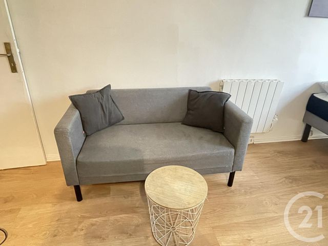 Appartement F1 &agrave; louer - 1 pi&egrave;ce - 21 m2 - La Celle St Cloud - 78 - ILE-DE-FRANCE