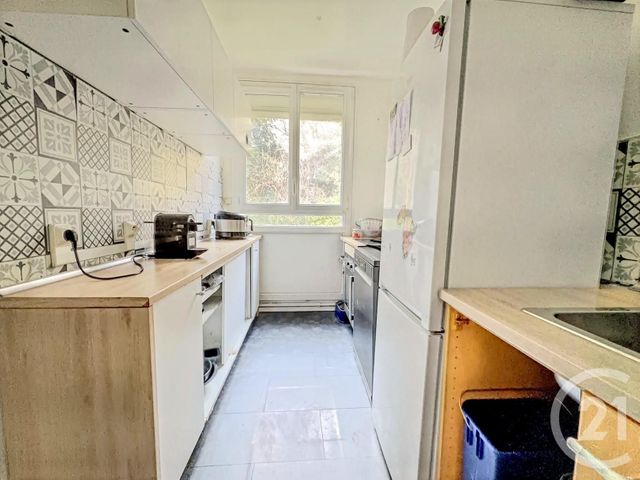 Appartement F4 à vendre - 4 pièces - 64,35 m2 - Bougival - 78 - ILE-DE-FRANCE