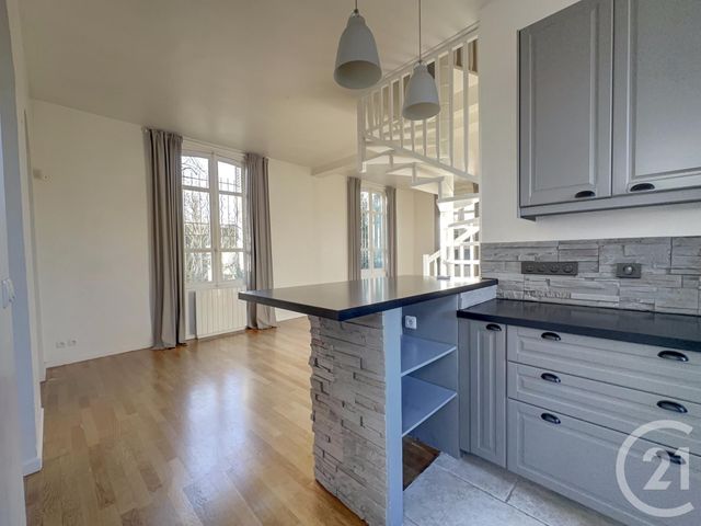 Maison &agrave; vendre - 5 pi&egrave;ces - 119 m2 - Rueil Malmaison - 92 - ILE-DE-FRANCE