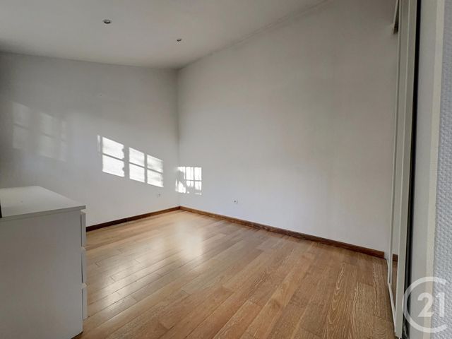 Maison &agrave; vendre - 5 pi&egrave;ces - 119 m2 - Rueil Malmaison - 92 - ILE-DE-FRANCE