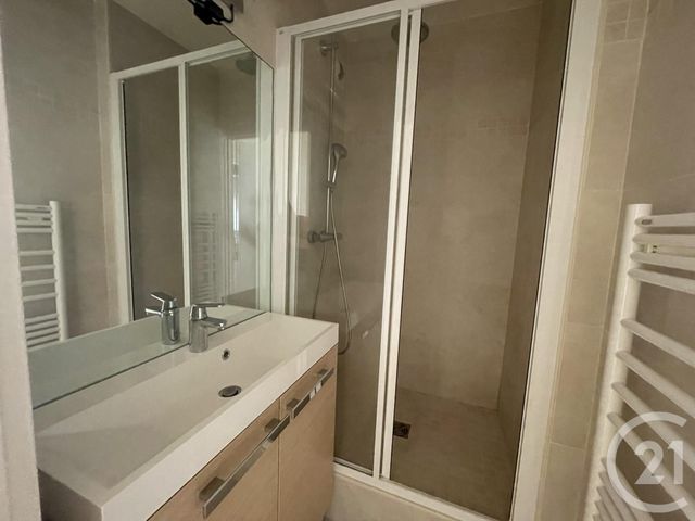 Appartement F4 &agrave; louer - 4 pi&egrave;ces - 102,63 m2 - Bougival - 78 - ILE-DE-FRANCE