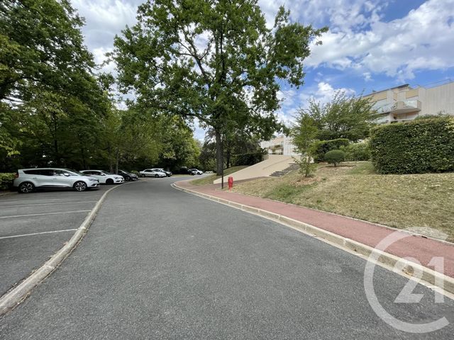 Appartement F4 &agrave; louer - 4 pi&egrave;ces - 102,63 m2 - Bougival - 78 - ILE-DE-FRANCE