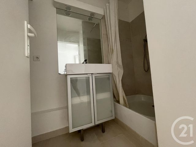 Appartement F4 &agrave; louer - 4 pi&egrave;ces - 102,63 m2 - Bougival - 78 - ILE-DE-FRANCE