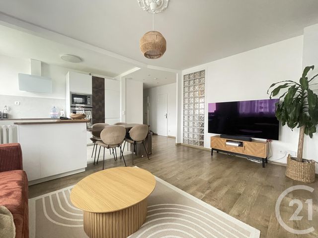 Appartement &agrave; louer - 3 pi&egrave;ces - 58 m2 - Louveciennes - 78 - ILE-DE-FRANCE