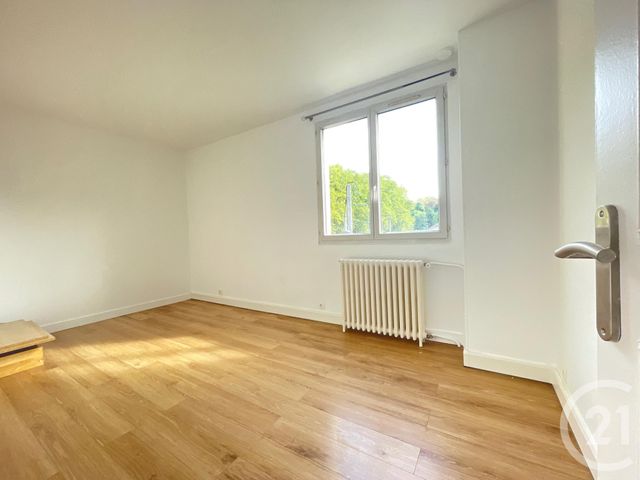 Appartement F5 &agrave; louer - 5 pi&egrave;ces - 78,18 m2 - Bougival - 78 - ILE-DE-FRANCE