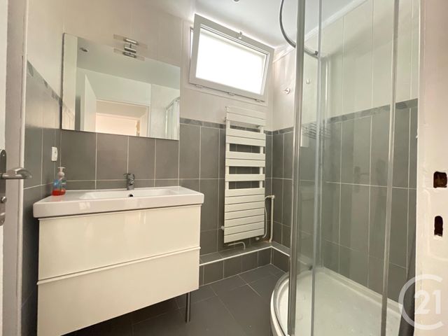 Appartement F5 &agrave; louer - 5 pi&egrave;ces - 78,18 m2 - Bougival - 78 - ILE-DE-FRANCE