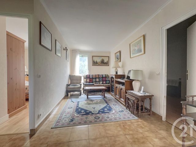Appartement F4 &agrave; vendre - 4 pi&egrave;ces - 64,93 m2 - Bougival - 78 - ILE-DE-FRANCE