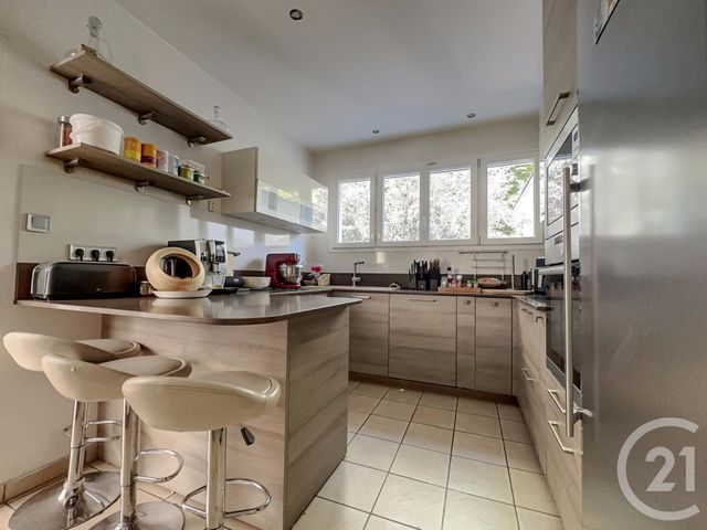 Maison &agrave; vendre - 7 pi&egrave;ces - 150,74 m2 - La Celle St Cloud - 78 - ILE-DE-FRANCE