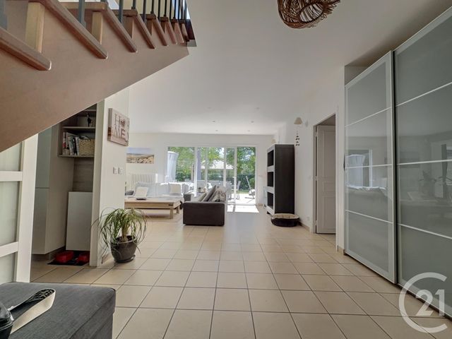 Maison &agrave; vendre - 7 pi&egrave;ces - 150,74 m2 - La Celle St Cloud - 78 - ILE-DE-FRANCE