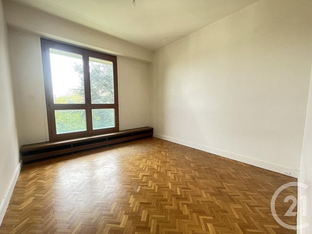 Appartement &agrave; louer - 4 pi&egrave;ces - 89,55 m2 - Louveciennes - 78 - ILE-DE-FRANCE