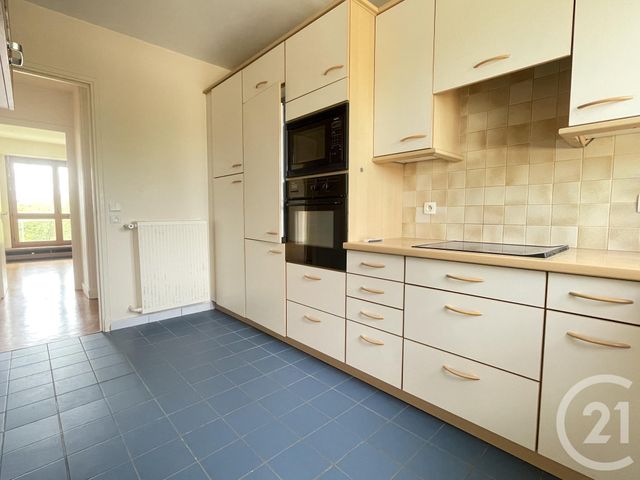 Appartement &agrave; louer - 4 pi&egrave;ces - 89,55 m2 - Louveciennes - 78 - ILE-DE-FRANCE