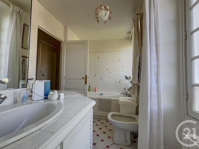 Maison &agrave; vendre - 9 pi&egrave;ces - 203 m2 - Louveciennes - 78 - ILE-DE-FRANCE