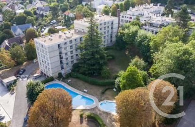 Appartement F1 &agrave; louer - 1 pi&egrave;ce - 23,28 m2 - Bougival - 78 - ILE-DE-FRANCE