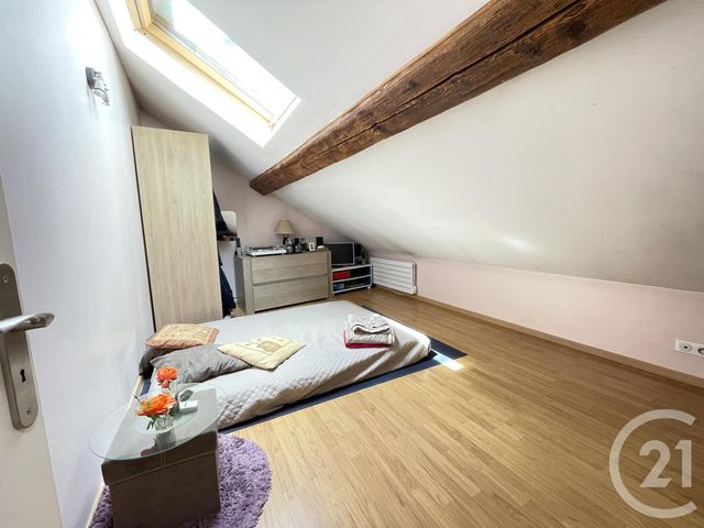 Maison &agrave; louer - 5 pi&egrave;ces - 107 m2 - Louveciennes - 78 - ILE-DE-FRANCE
