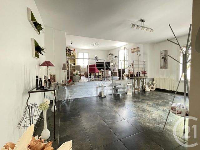 Maison &agrave; louer - 5 pi&egrave;ces - 107 m2 - Louveciennes - 78 - ILE-DE-FRANCE