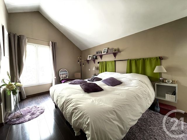 Maison &agrave; louer - 5 pi&egrave;ces - 107 m2 - Louveciennes - 78 - ILE-DE-FRANCE