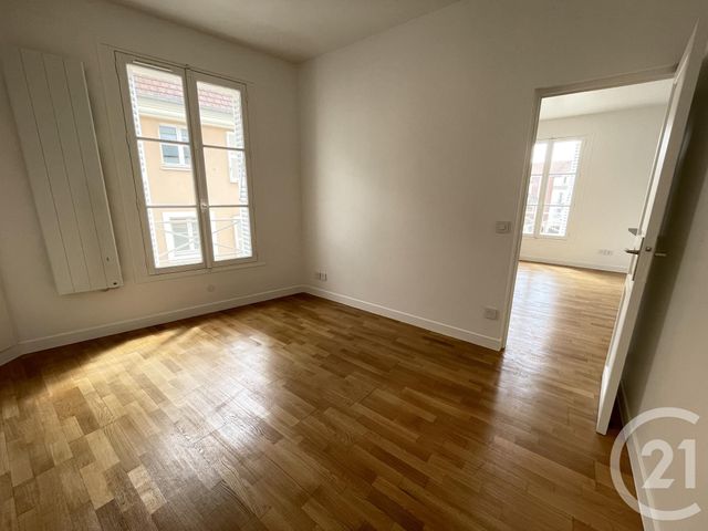 Appartement F3 &agrave; louer - 2 pi&egrave;ces - 50 m2 - Rueil Malmaison - 92 - ILE-DE-FRANCE