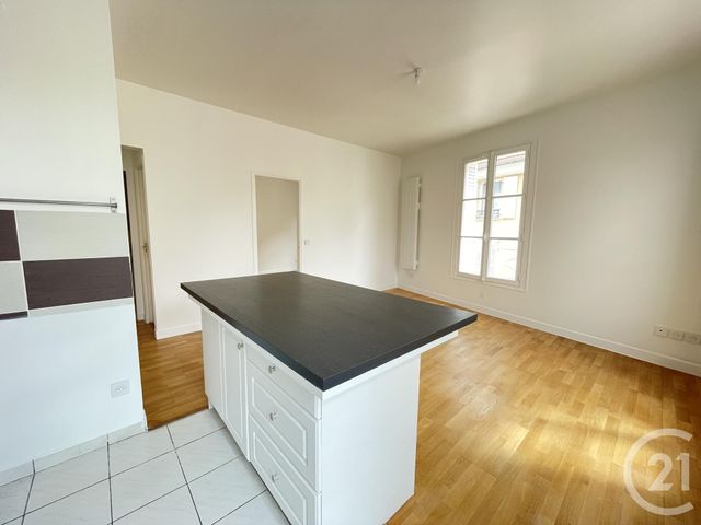 Appartement F3 &agrave; louer - 2 pi&egrave;ces - 50 m2 - Rueil Malmaison - 92 - ILE-DE-FRANCE