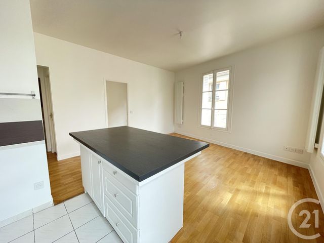 Appartement F3 &agrave; louer - 2 pi&egrave;ces - 50 m2 - Rueil Malmaison - 92 - ILE-DE-FRANCE