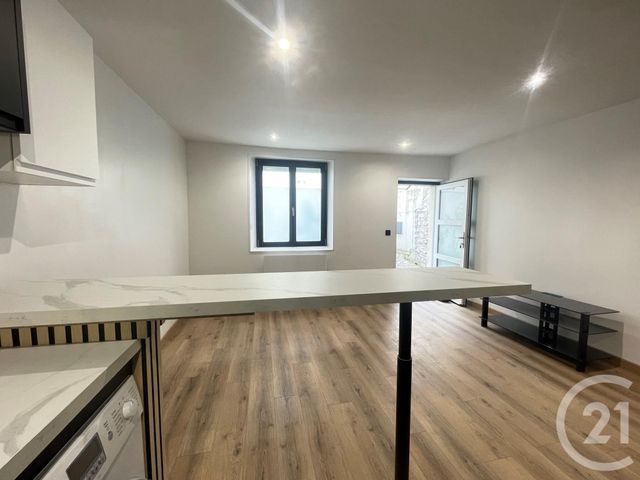Appartement F1 &agrave; louer - 1 pi&egrave;ce - 21 m2 - Le Port Marly - 78 - ILE-DE-FRANCE