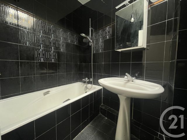 Maison &agrave; louer - 5 pi&egrave;ces - 106,35 m2 - Bougival - 78 - ILE-DE-FRANCE