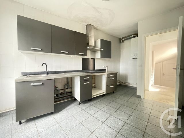 Maison &agrave; louer - 5 pi&egrave;ces - 106,35 m2 - Bougival - 78 - ILE-DE-FRANCE
