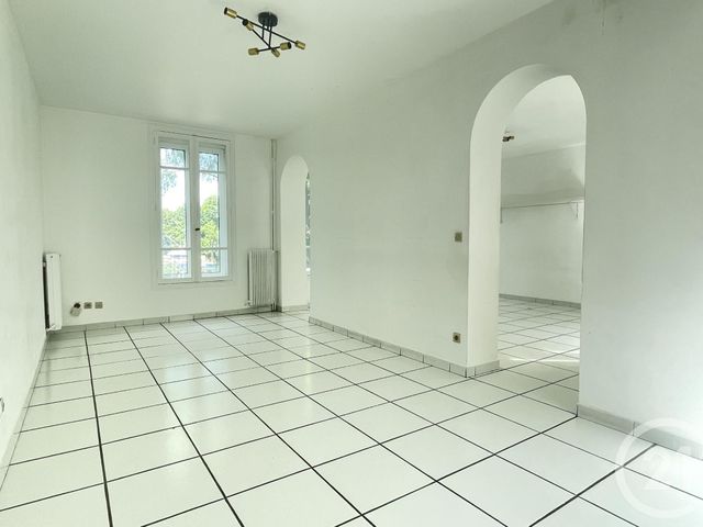 Maison &agrave; louer - 5 pi&egrave;ces - 106,35 m2 - Bougival - 78 - ILE-DE-FRANCE