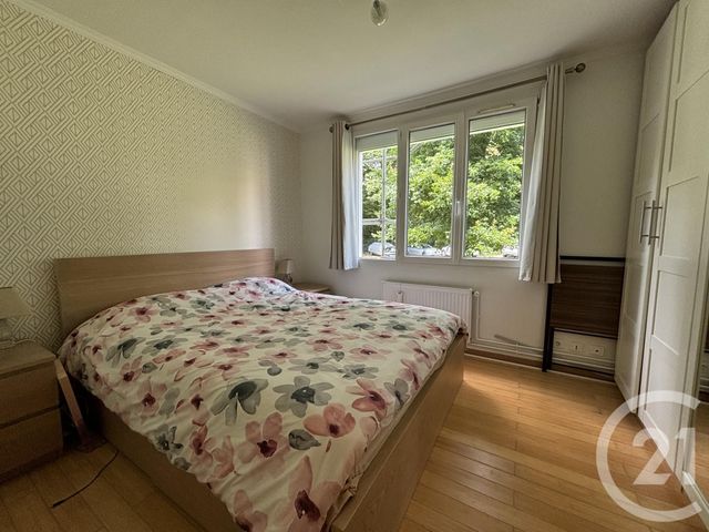 Appartement F4 &agrave; louer - 4 pi&egrave;ces - 91,47 m2 - La Celle St Cloud - 78 - ILE-DE-FRANCE