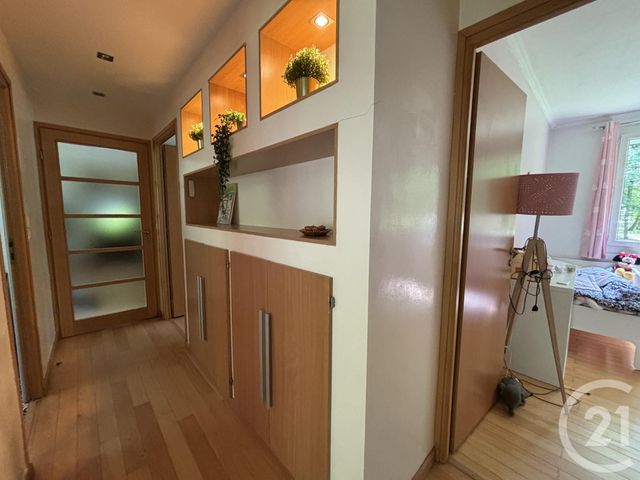 Appartement F4 &agrave; louer - 4 pi&egrave;ces - 91,47 m2 - La Celle St Cloud - 78 - ILE-DE-FRANCE