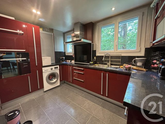 Appartement F4 &agrave; louer - 4 pi&egrave;ces - 91,47 m2 - La Celle St Cloud - 78 - ILE-DE-FRANCE