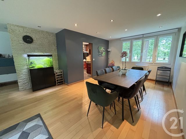 Appartement F4 &agrave; louer - 4 pi&egrave;ces - 91,47 m2 - La Celle St Cloud - 78 - ILE-DE-FRANCE